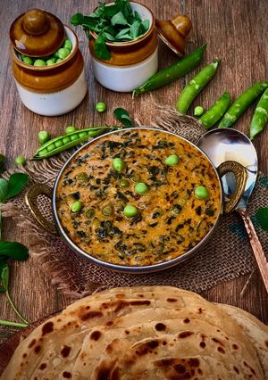 મેથી મટર મલાઈ(Methi Matar malai Recipe in Gujarati) રેસીપી મુખ્ય ફોટો
