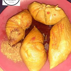 A picture of Alale da manja.