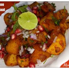 A picture of Aloo Chaat.
