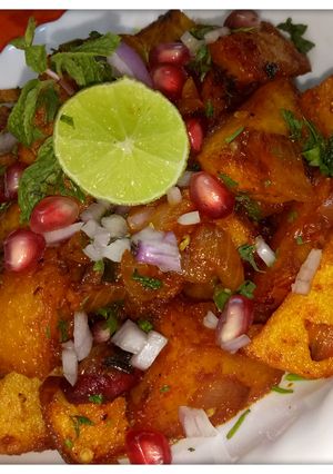 A picture of Aloo Chaat.