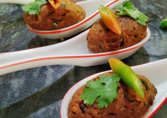 Egg Fritters/Egg Pakora Recipe