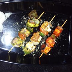 A picture of Tri colour paneer tikka.