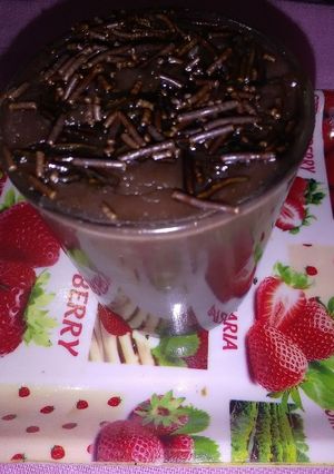 صورة لوصفة تحلية الشوكولاطة والليمون بالماء 🍫🍮