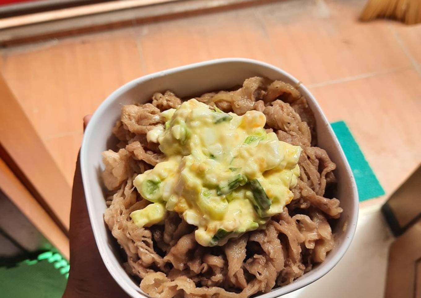 Beef Bowl with Egg Mayo (ala2 Yoshinoya)