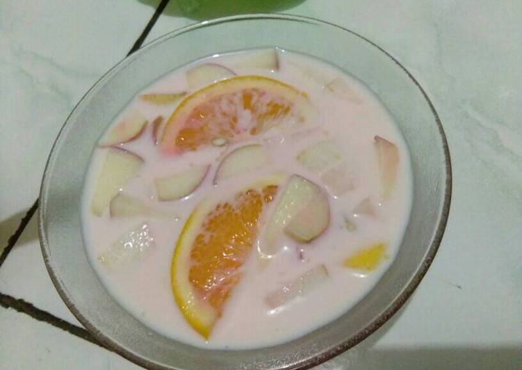 Resep Es Buah Susu oleh Nisaaa - Cookpad