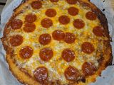 Keto Pepperoni Pizza