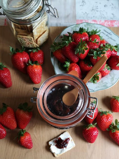 Una foto de Mermelada de frutilla/fresa