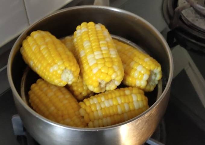 Simple Way to Prepare Super Quick Homemade Sweet Corn for Breakfast