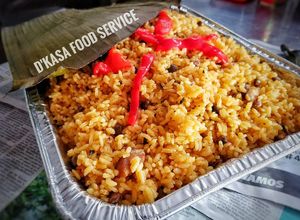 Una foto de Arroz con gandules Navideño