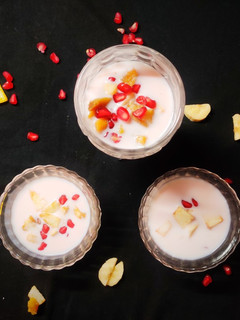 ફ્રૂટ સલાડ (Fruit Salad Recipe In Gujarati) રેસીપી મુખ્ય ફોટો