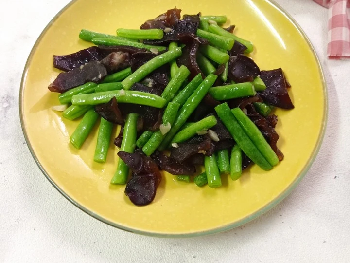 Langkah Mudah untuk Membuat Resep Cah Buncis Jamur Kuping yang Uenak Anti Ribet, Mantap Sekali