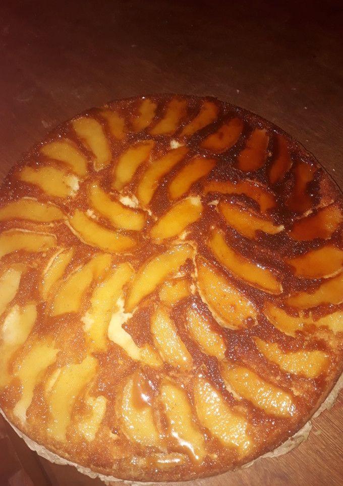 Una foto de Tarta de manzana invertida