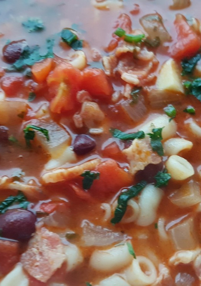 Una foto de Sopa de Otoñal de Judías y Pasta