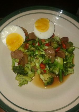 Foto resep Tumis brokoli sosis sehat