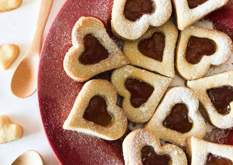 Easiest Way to Make Homemade Bolachas Linzer com geleia de romã