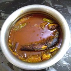 Bata fish curry A picture of Bata fish curry.