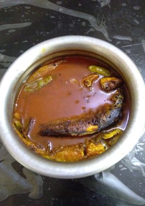 A picture of Bata fish curry.