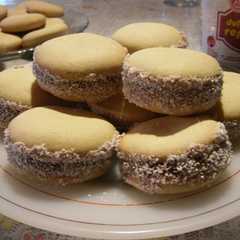 Una foto de Alfajorcitos de Maizena (sin gluten)