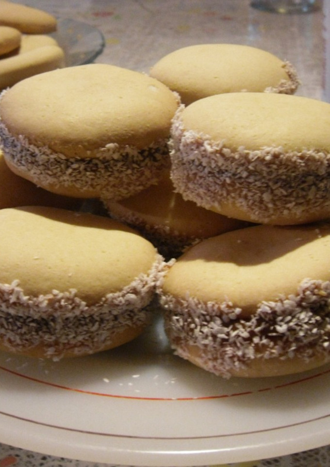 Una foto de Alfajorcitos de Maizena (sin gluten)