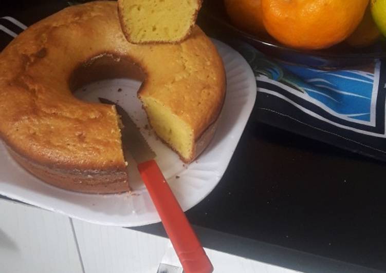 Bolo de laranja com casca sem leite