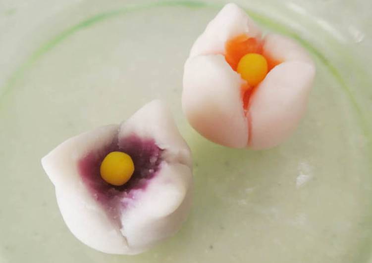 Easiest Way to Make Appetizing Small Nerikiri Wagashi:&amp;#34;Tulip&amp;#34;