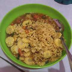 รูปของ Indomie ribet tp simple 😜