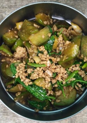 A picture of Stir-fried Eggplant with Minced Pork and Sweet Basil.