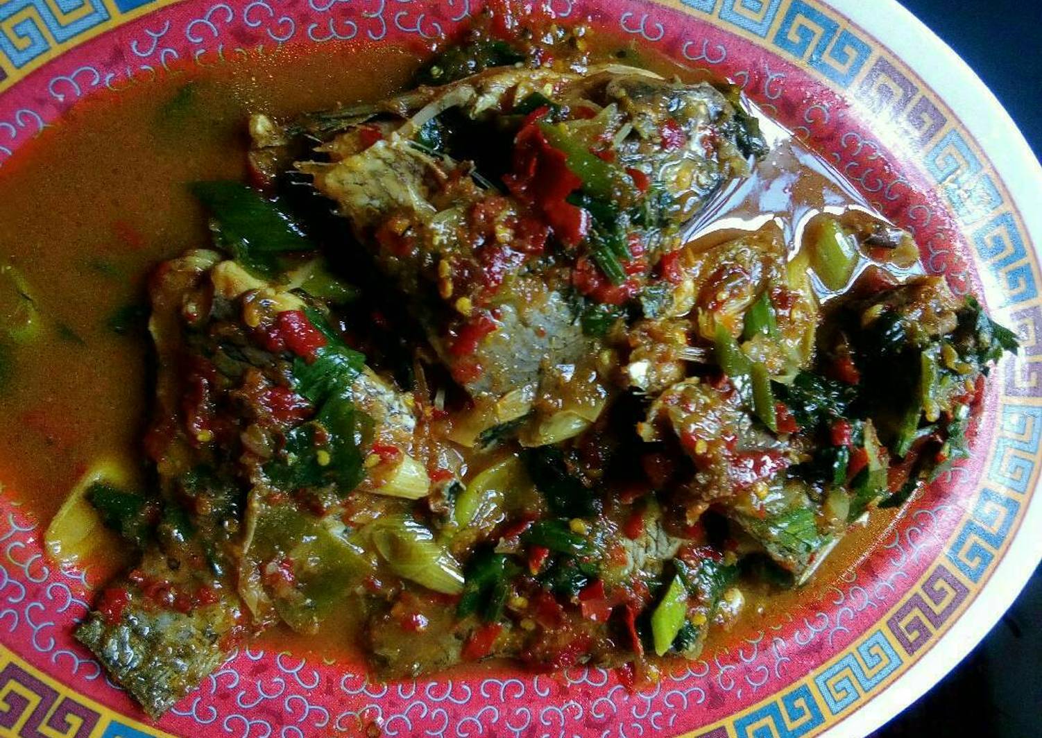 Resep Pindang mujair pedas oleh Dewiinta Aryantii - Cookpad