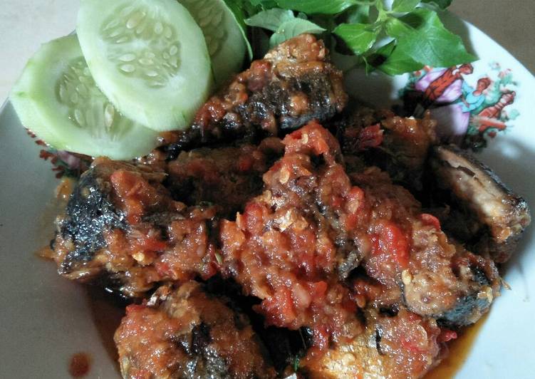 Resep Ikan salem sambal kemangi oleh Denik Mey Anggun ...
