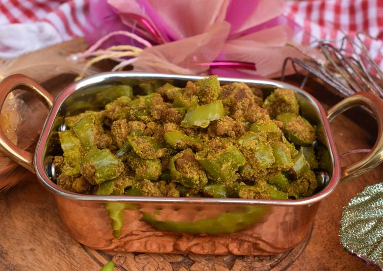 Besan Mirch Ke Tarpoliye