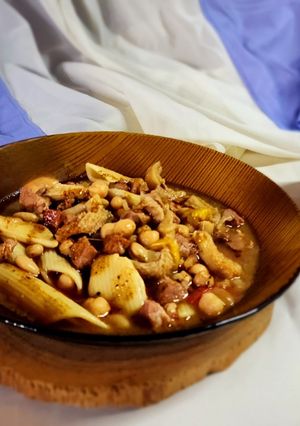 Una foto de 🌶️🍲 Guiso de mondongo con aceite especiado picante 🍲🌶️ EL GUISO Económico y rendidor!!