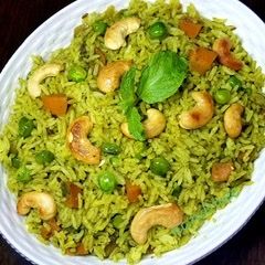 A picture of Mint pulao.