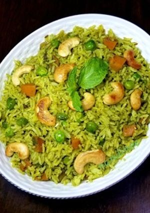 A picture of Mint pulao.