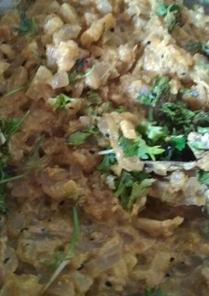 A picture of Lau posto (gourd and poppy seeds paste).