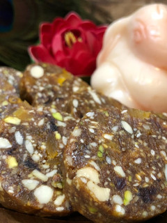 A picture of Dates Dry Fruits Burfi – No Sugar Treat.