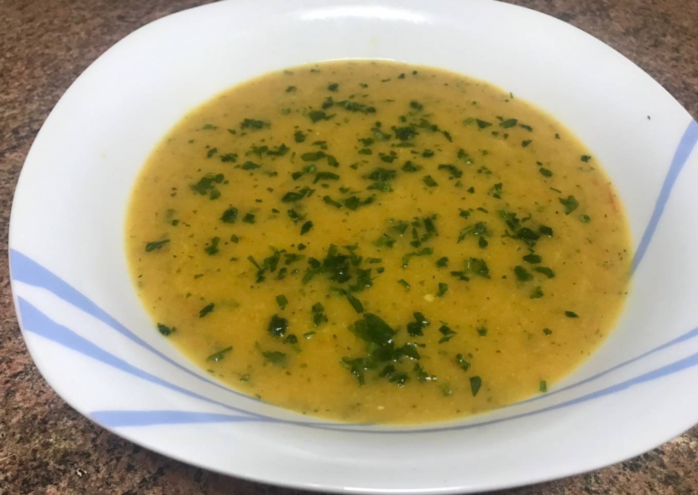 Sopa al estilo marroquí sana y nutritiva