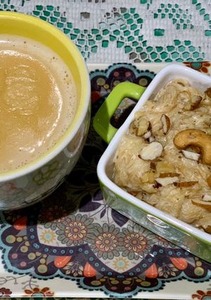 A picture of Sweet vermicelli pudding.