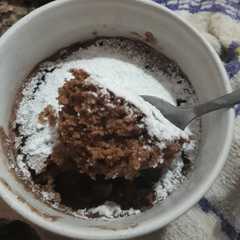 A picture of Mug cake / bizcochuelo en taza.