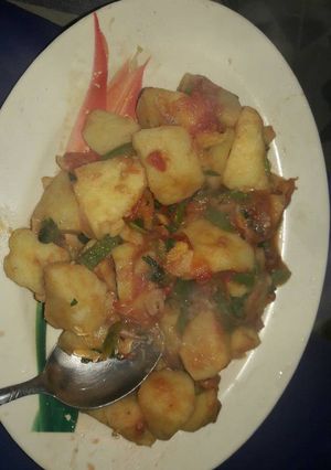 A picture of Fried sweet potatoes.