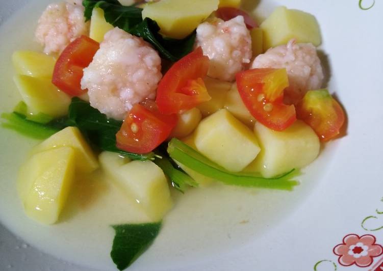 Sup bola udang kentang