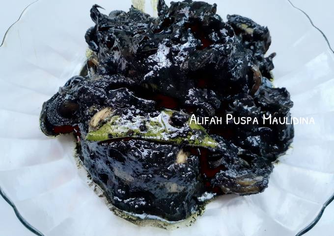 Balakutak Khas Sunda (Cumi Sotong Tinta Hitam) #dirumahaja