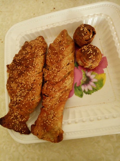 A picture of Chicken bread.