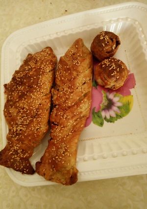 A picture of Chicken bread.