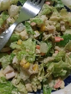 Una foto de Ensalada con hummus