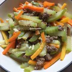 รูปของ Sayur labu siam cincang