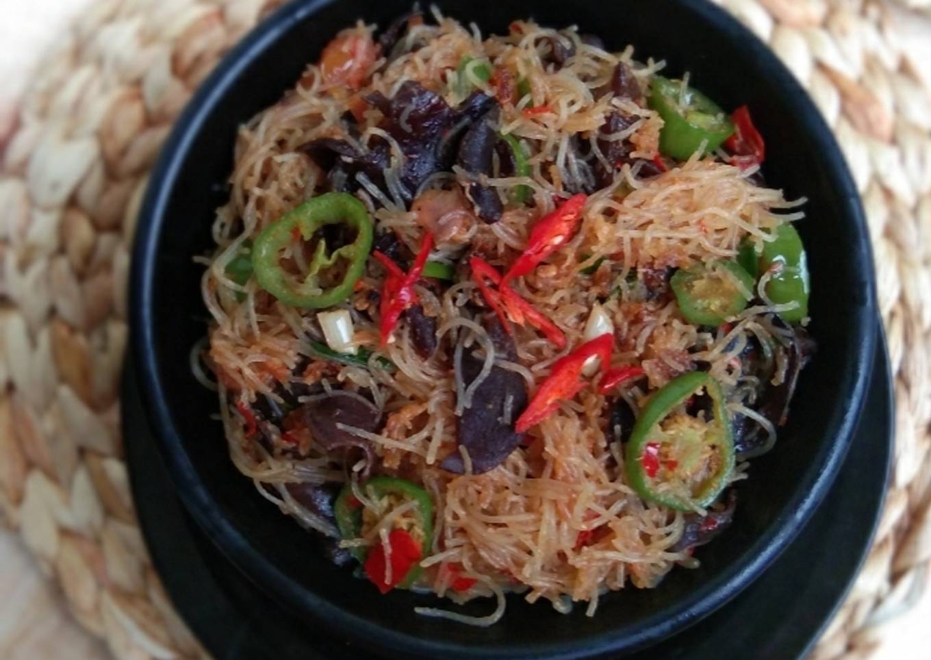 Bihun Jamur Kuping Pedas