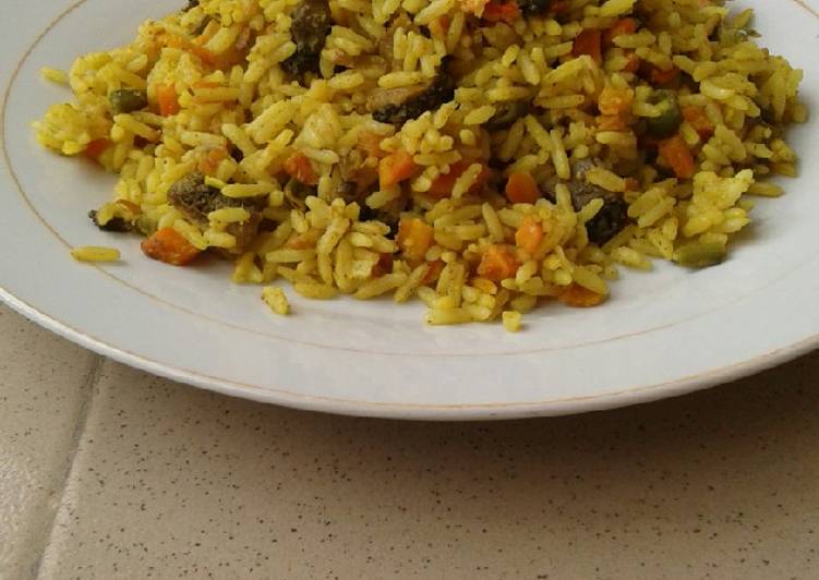 Simple Fried rice with chopped offal