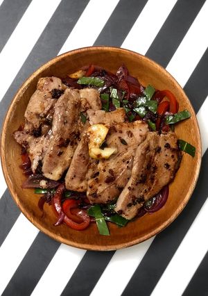 豬扒伴甜酸椒 的食譜成品照片