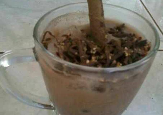 Es coklat milo simple no ribet.