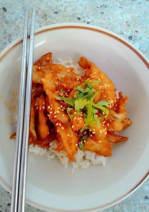รูปของ ข้าวหน้าเห็ดผัดซอส